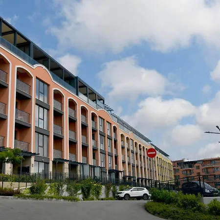 Apartment Complex Bella